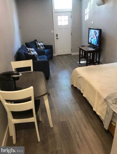 605 20 St, Philadelphia PA 19140-1005 exterior