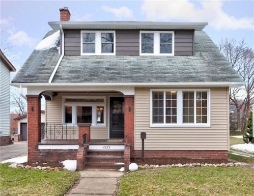4673 Broadale Rd, Cleveland OH  44109-4546 exterior