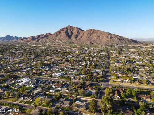 3640 60th St, Phoenix AZ 85018-6708 exterior