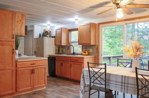 25 Third St, Barrington NH 03825-7470 exterior