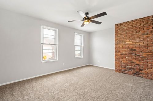 920 Freeland St, Pittsburgh PA 15210-1646 exterior