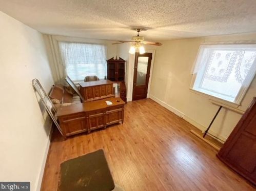 2506 18 St, Philadelphia PA 19132-3812 exterior