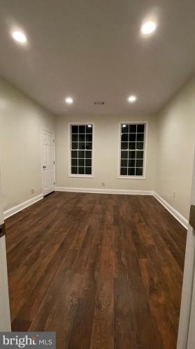 827 Philadelphia Ave, Silver Spring MD  20910-4935 exterior