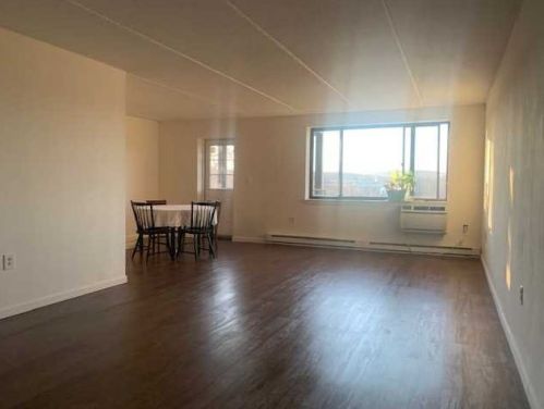 160 Academy St, Poughkeepsie NY  12601-4515 exterior