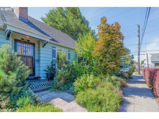 6006 Stephens St, Portland, OR 97215-3459