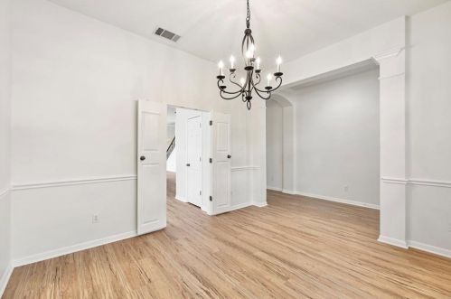 12409 Central Park Dr, Austin TX  78732-2220 exterior