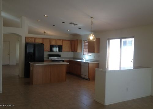 8438 Mount Elise Rd, Tucson AZ  85747-5758 exterior