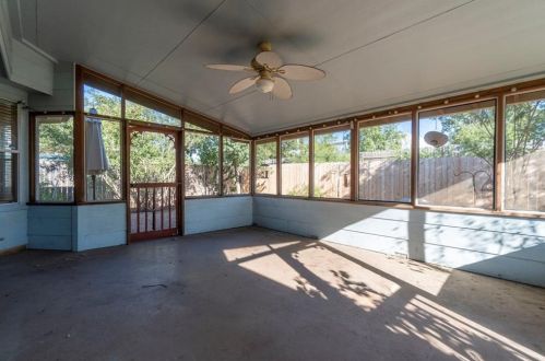 612 Colonial Park Blvd, Austin TX 78745-1790 exterior