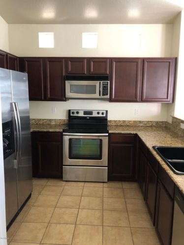 34731 30th Ave, Phoenix AZ  85086-3234 exterior