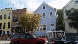 69 Milford St, Brooklyn, NY 11208-2411