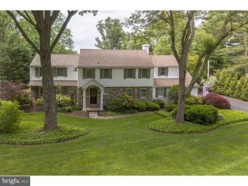 610 Mountview Rd, Berwyn PA  19312-1421 exterior