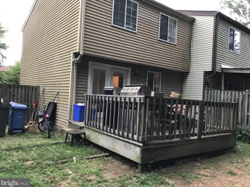 7828 Epsilon Dr, Rockville MD  20855-2556 exterior