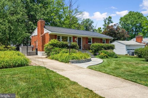 5602 Justis Pl, Alexandria, VA 22310-1325