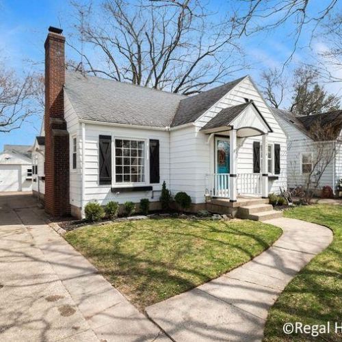 2424 Blaine Ave, Grand Rapids, MI 49507-3911