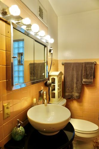 1945 74 Ct, Chicago IL 60707-3110 exterior