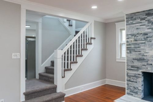 272 Connecticut Ave, Springfield MA  01104-1048 exterior