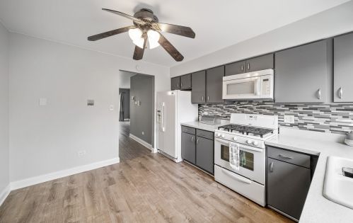 5139 East River Rd, Chicago IL  60656-2681 exterior