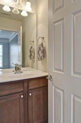 4865 Colchester Ct, Atlanta GA 30339-9000 exterior