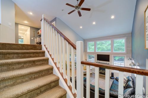 1626 Orshal Rd, Meskegon MI 49445-8804 exterior