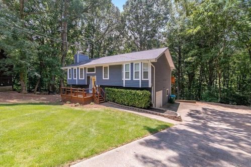 4431 Hidden Bluff Way, Lithonia, GA 30039-7378