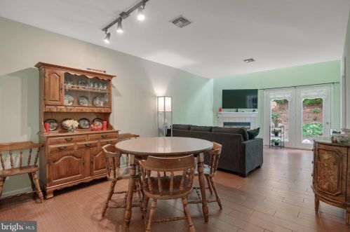 136 Pinnacle Point Dr, Lancaster PA  17601-1771 exterior