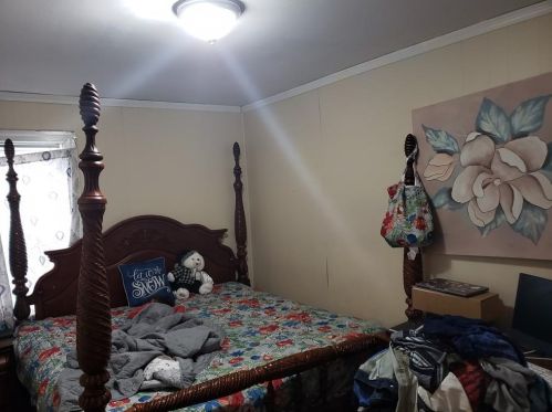 51 Vandewater St, Providence RI 02908-1623 exterior