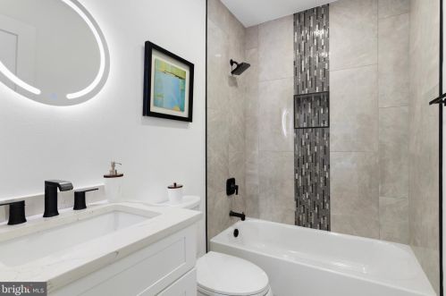 927 Kennedy St, Washington DC 20011-2915 exterior