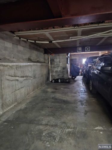 63-69 Rome St, Newark NJ 07105-3450 exterior