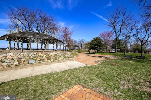 2905 Carlton Ave, Washington DC 20018-2615 exterior