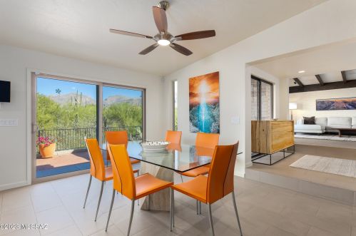 2106 Camino El Ganado, Tucson AZ  85718-4108 exterior