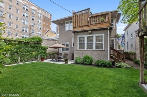 6738 Ashland Ave, Chicago IL 60643-5012 exterior