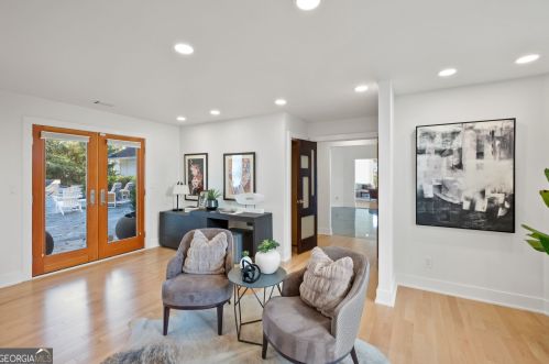 30 Chevaux Ct, Atlanta GA  30342-1944 exterior