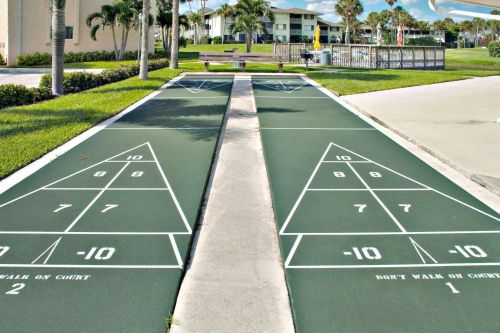 200 Southstar Dr, Fort Pierce FL 34949-9120 exterior