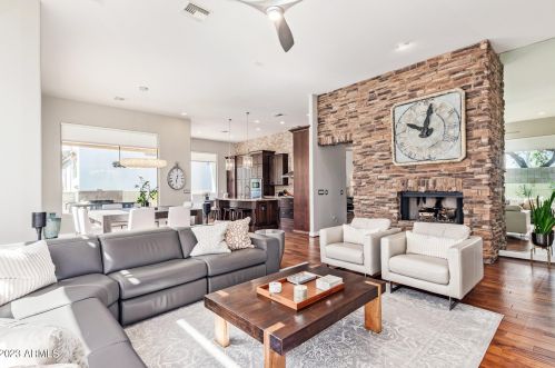 6412 31st Pl, Phoenix AZ  85016-8932 exterior