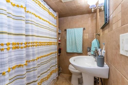 721 St, Union City NJ 07087-2207 exterior