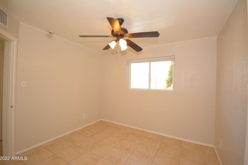 1002 Cinnabar Ave, Phoenix AZ 85020-1878 exterior