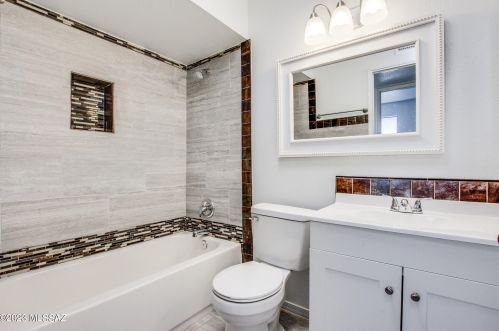 254 Melridge St, Tucson AZ  85706-3352 exterior