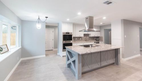 4156 Echo Glen Dr, Dallas TX  75244-7323 exterior