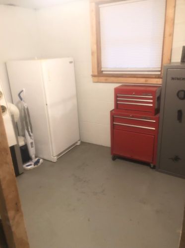 1951 Brooks Rd, Meskegon MI 49442-6503 exterior