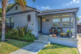 1520 Dunsmuir Ave, Los Angeles CA  90019-4032 exterior