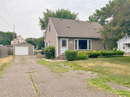 1891 Barclay St, Saint Paul MN 55109-4440 exterior