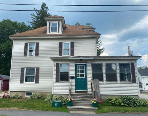 94 Pillsbury St, Concord, NH 03301-2876