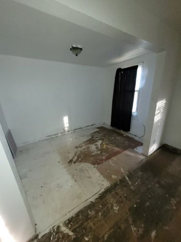 153 Jucunda St, Pittsburgh PA 15210-1658 exterior