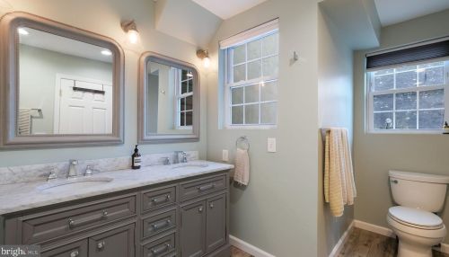 915 19 St, Philadelphia PA 19146-2638 exterior