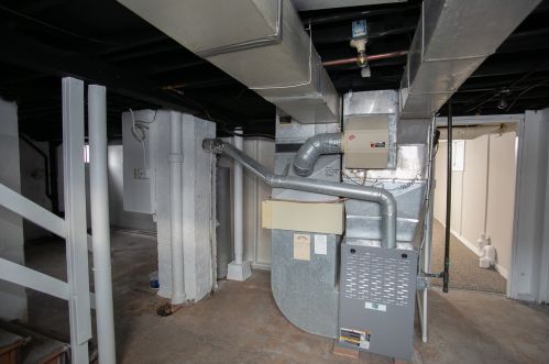 129 Raynor Ave, Joliet IL 60436-2029 exterior