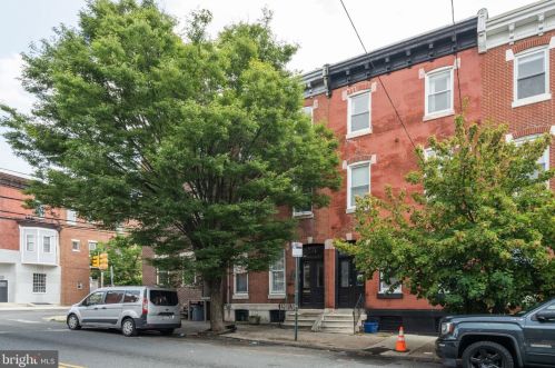 869 29th St, Philadelphia PA 19130-1145 exterior