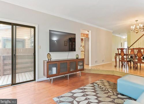 16 Cliveden Ct, Trenton NJ 08648-1400 exterior