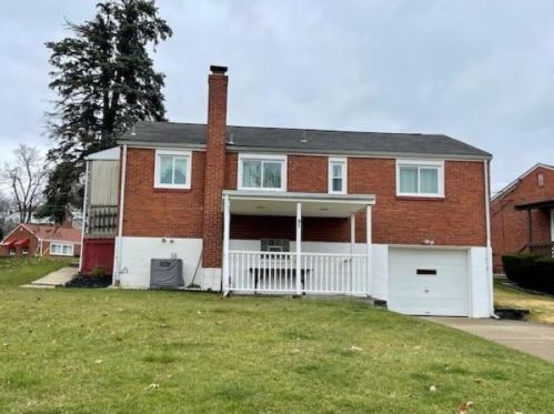 362 Bartola St, Pittsburgh PA 15243-1435 exterior