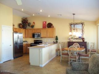 1364 Runaway Bay Dr, Chandler, AZ 85249-4425