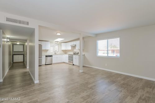 6974 45th St, Tucson AZ  85730-2303 exterior